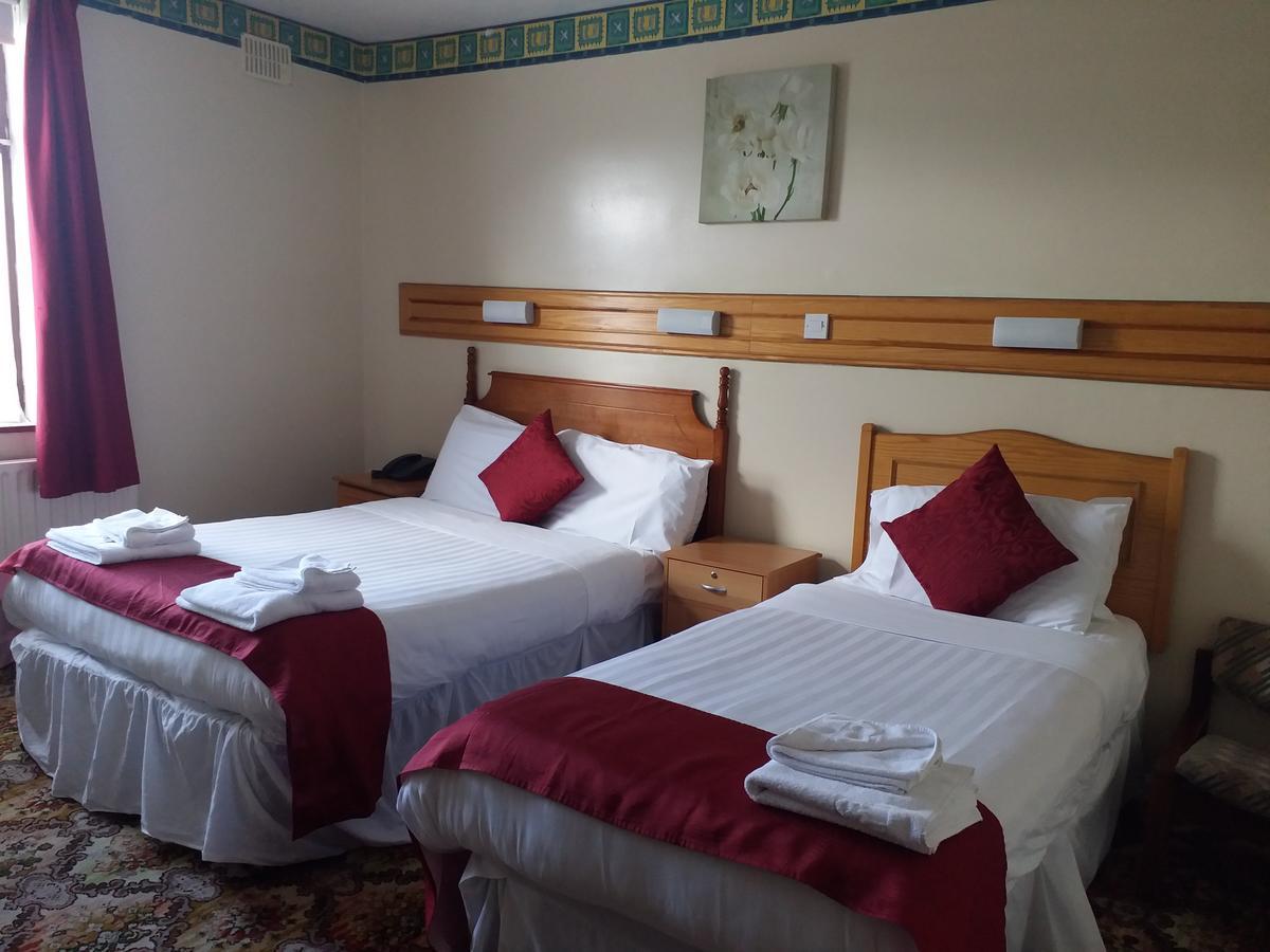 Anno Santo Hotel กัลเวย์ ภายนอก รูปภาพ